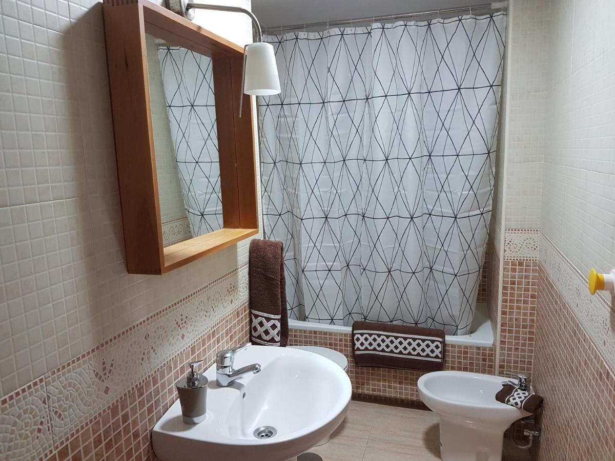Apartamentos Seneca Junto Al Centro Málaga Exteriör bild