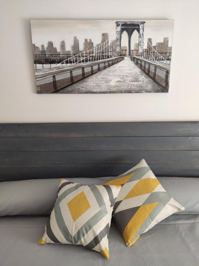 Apartamentos Seneca Junto Al Centro Málaga Exteriör bild