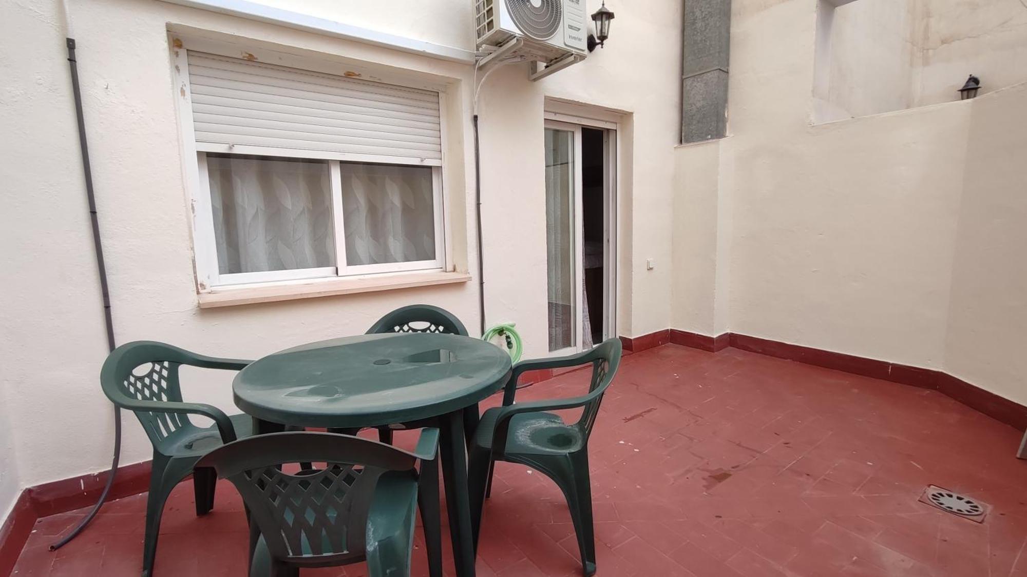 Apartamentos Seneca Junto Al Centro Málaga Exteriör bild