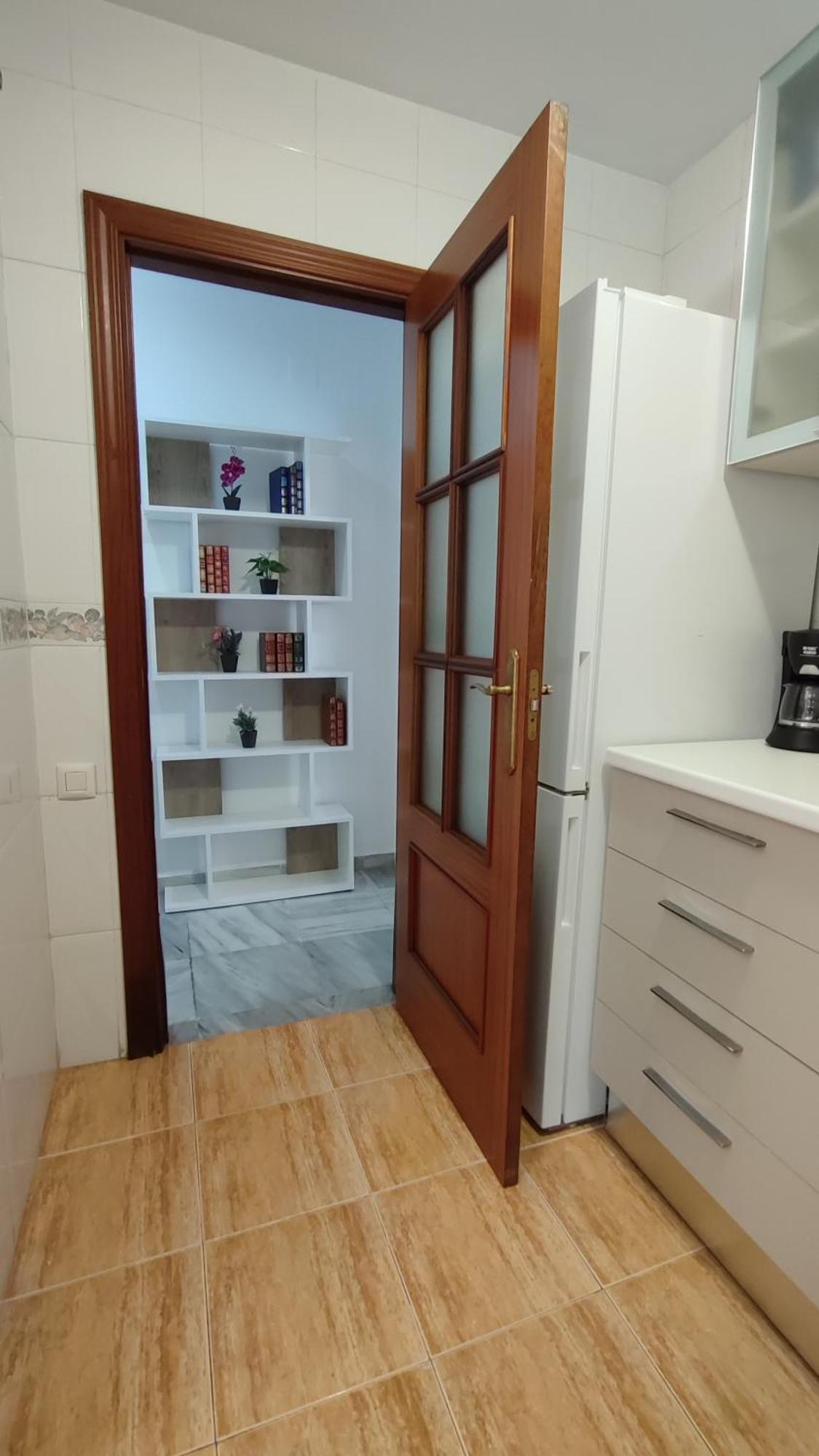 Apartamentos Seneca Junto Al Centro Málaga Exteriör bild