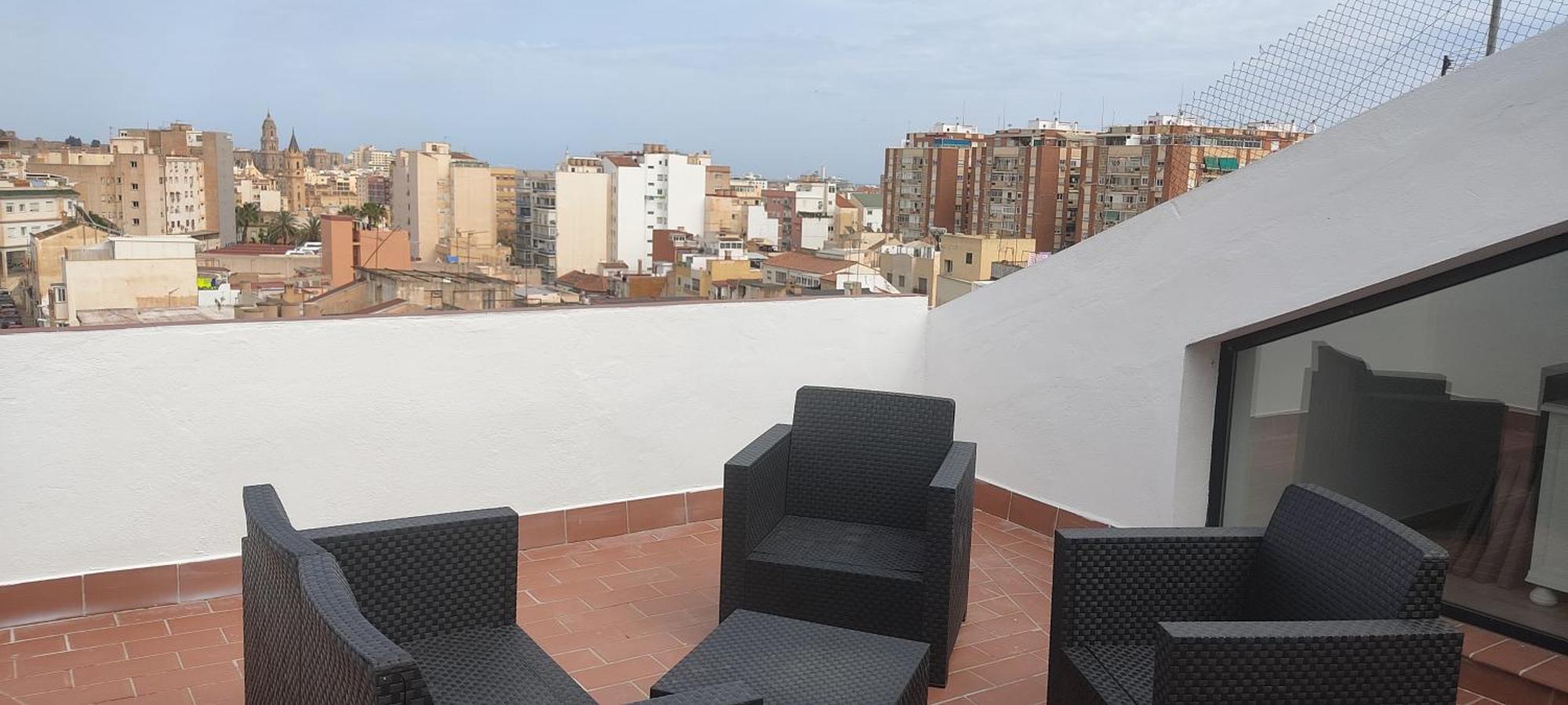 Apartamentos Seneca Junto Al Centro Málaga Exteriör bild