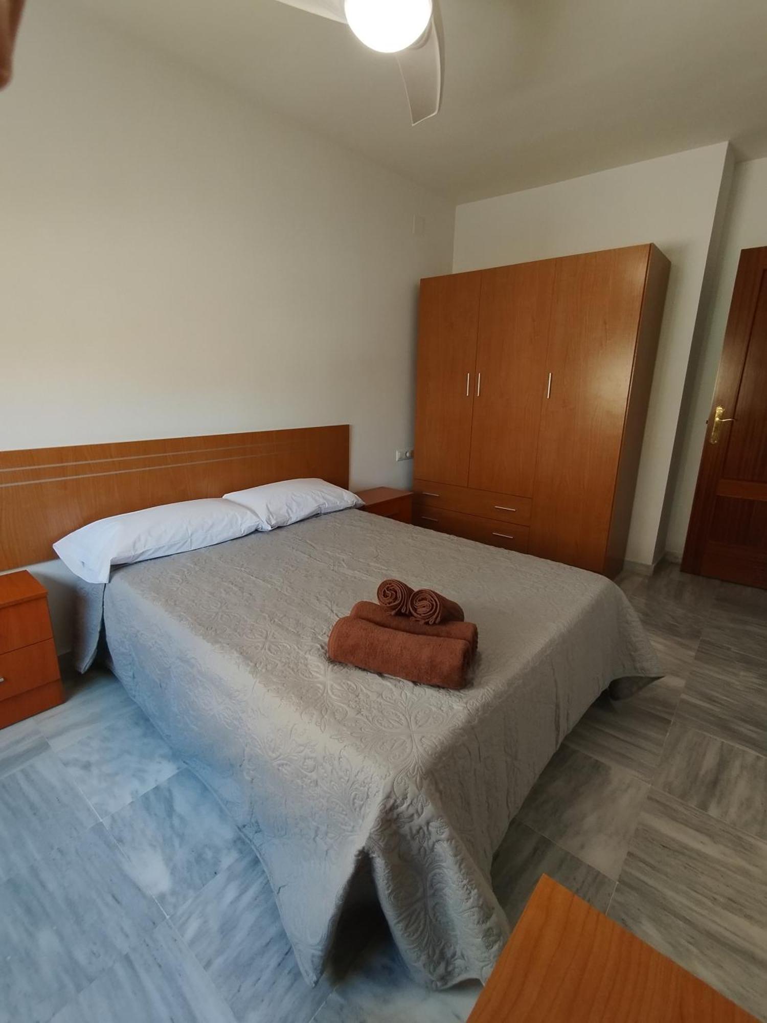 Apartamentos Seneca Junto Al Centro Málaga Exteriör bild